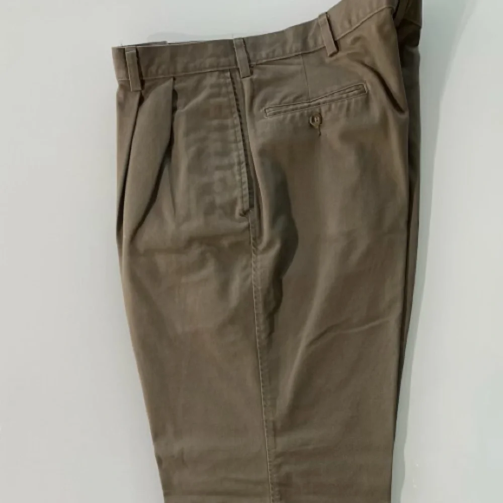 EUC Mens Haggar Generations Cotton Brown Pleated Pants, 38/34 - Picture 4 of 4